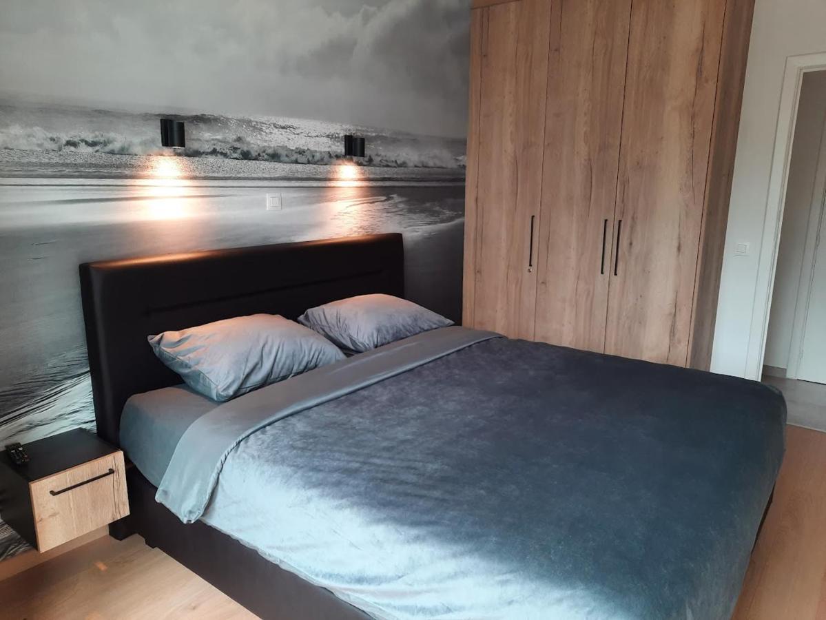 אוסטנדה Lichtrijk En Comfortabel Hoekappartement Met Gratis Parking En Zeer Centraal Gelegen - Comme Chez Soi מראה חיצוני תמונה