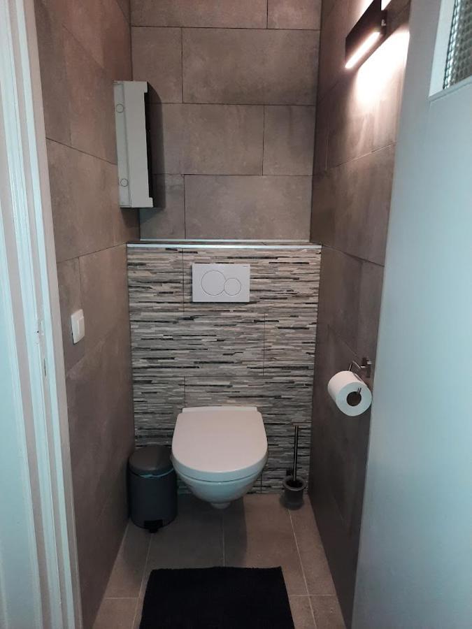 אוסטנדה Lichtrijk En Comfortabel Hoekappartement Met Gratis Parking En Zeer Centraal Gelegen - Comme Chez Soi מראה חיצוני תמונה
